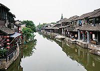 江南地方の水郷の風景