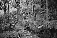 芭蕉昼寝塚 芭蕉昼寝塚